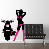 Autocolante decorativo mulher com motocicleta